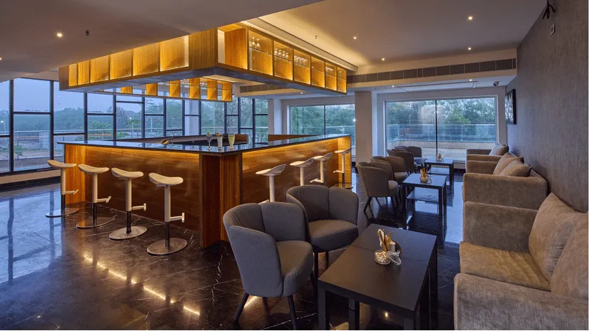 Unwind Kitchen & Bar